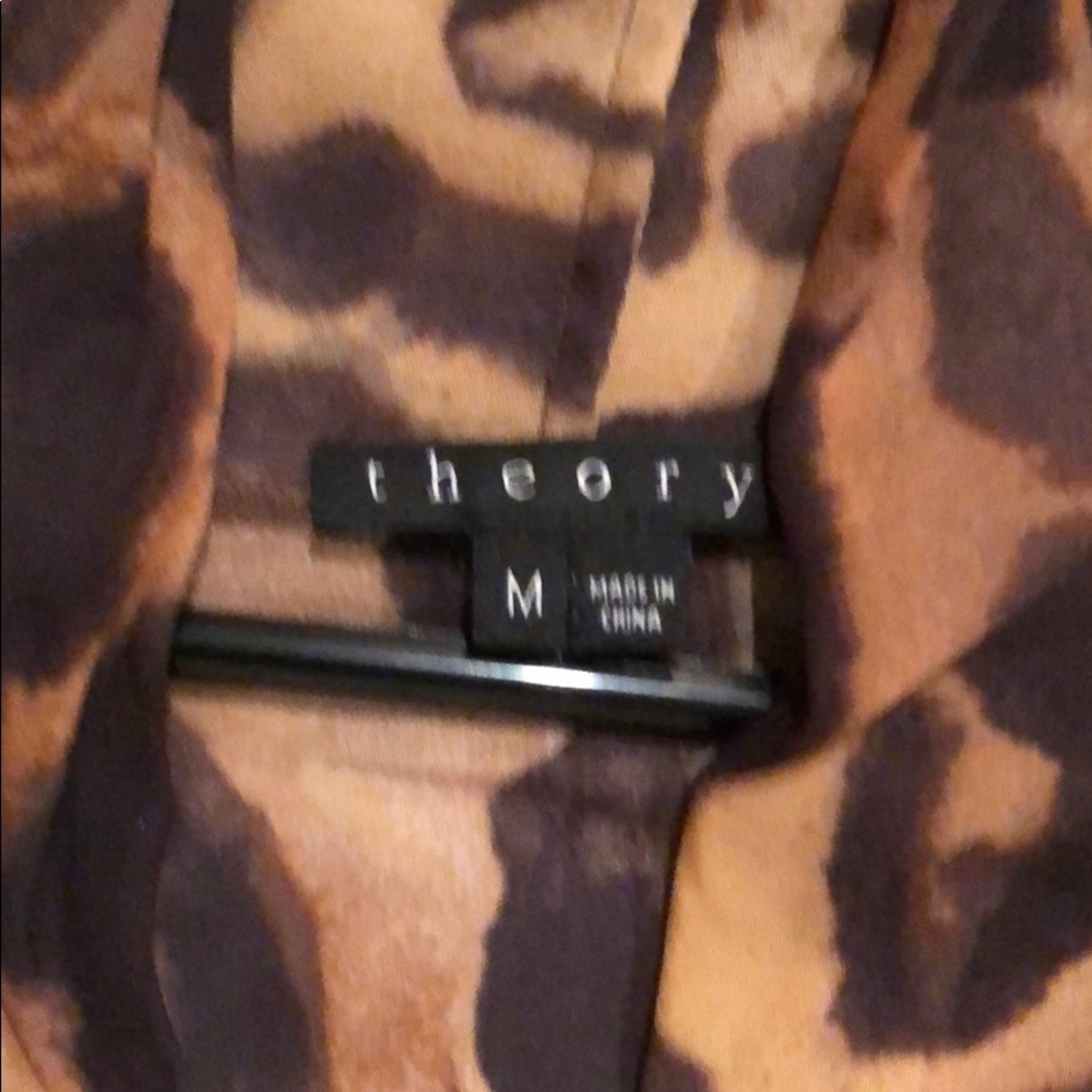 Theory Blouse - Picture 2 of 4